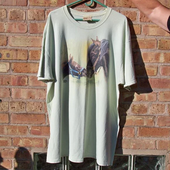 The Mountain Women's Green Horse Shirt, Size XXL - Picture 2 of 6